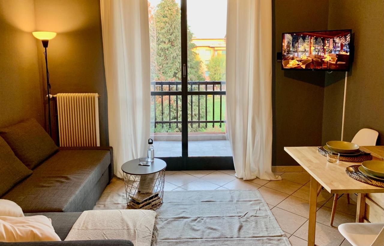 Gius' Apartment Elegante Vicino Ospedale Biella Gaglianico Exteriér fotografie